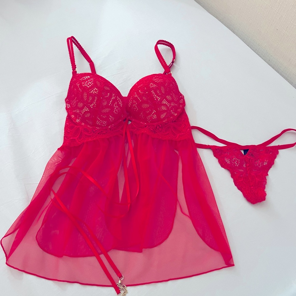 Victoria's Secret Push Up Lingerie 34C